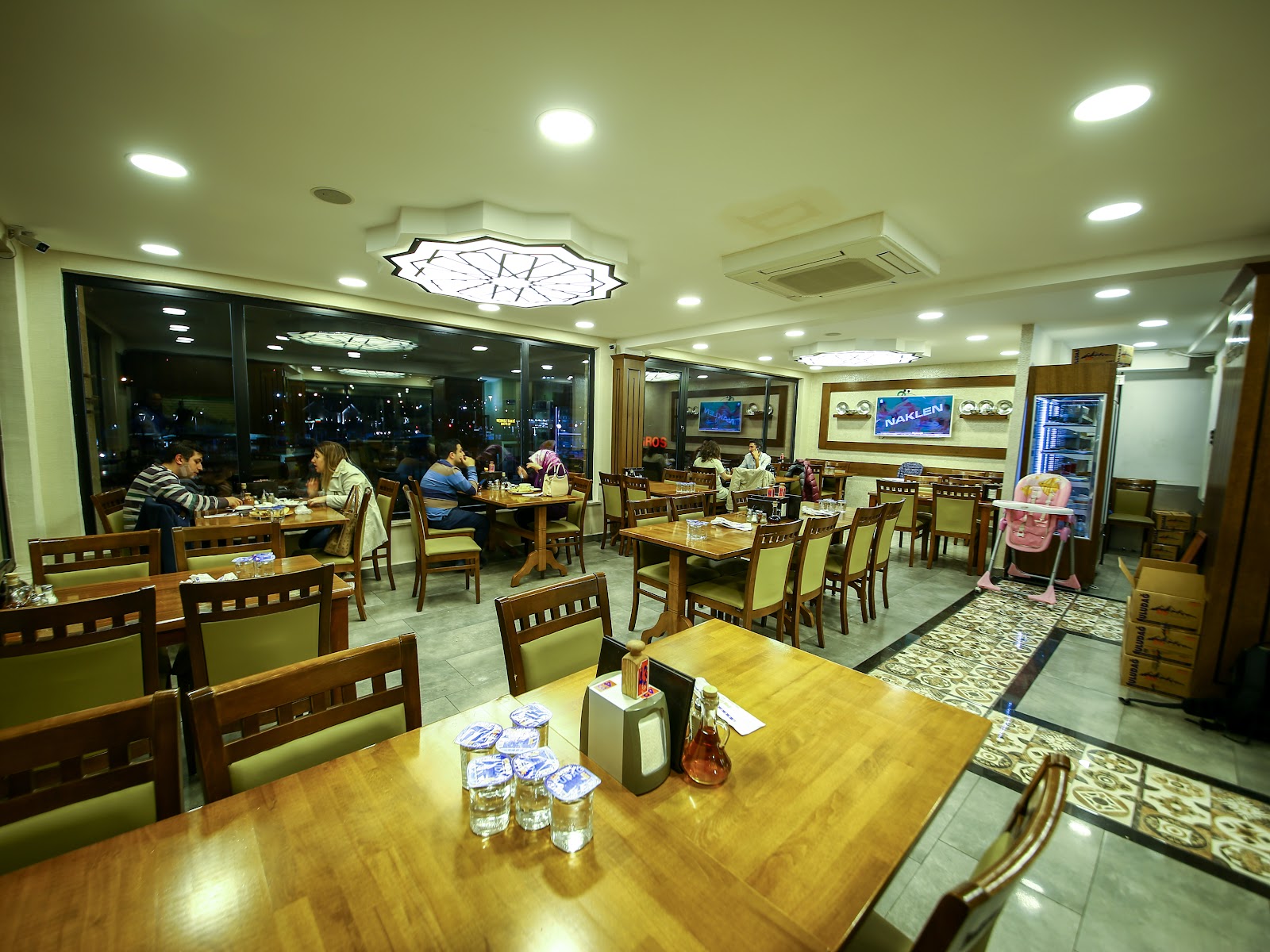 Mega Yıldız Aile Lokantası — fotoğraf 1