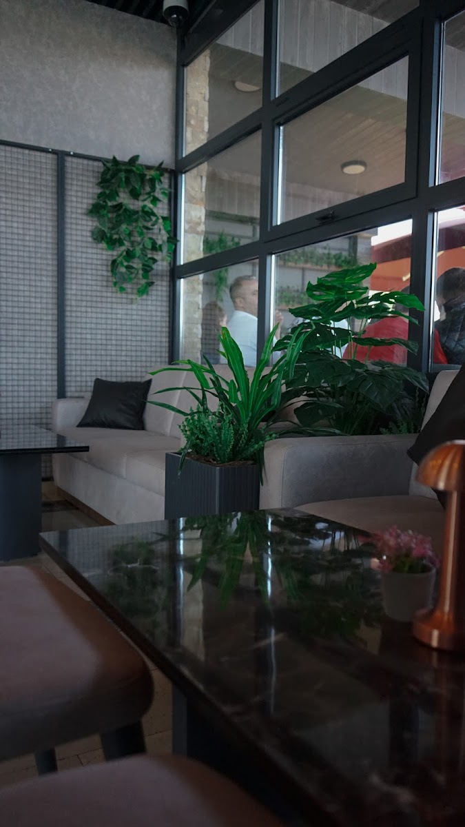 Mendirek Kafe Restoran — fotoğraf 1