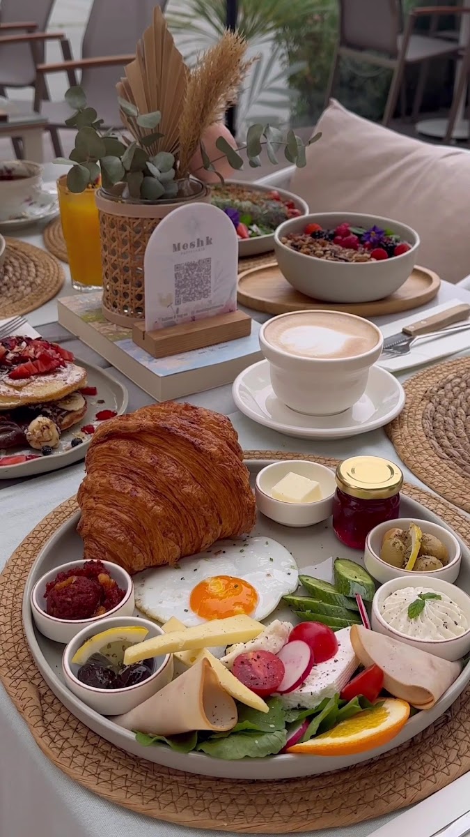 Meshk Patisserie — fotoğraf 10