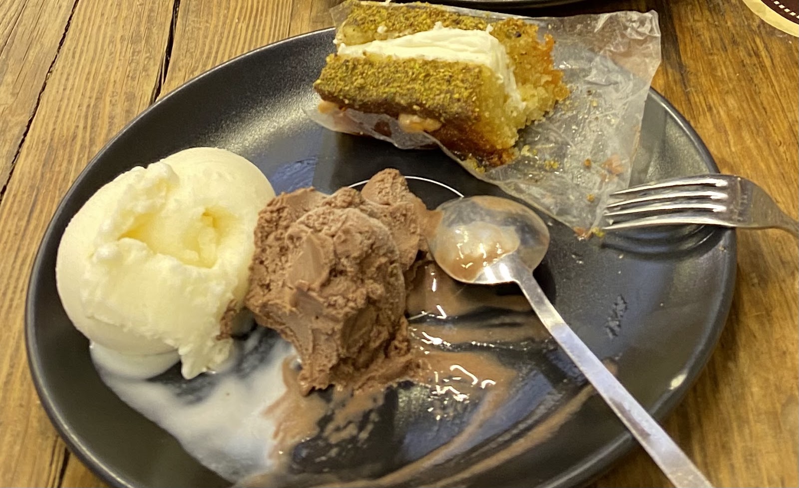 Meşhur Hisarönü Şambalicisi 1942'den Beri — fotoğraf 2