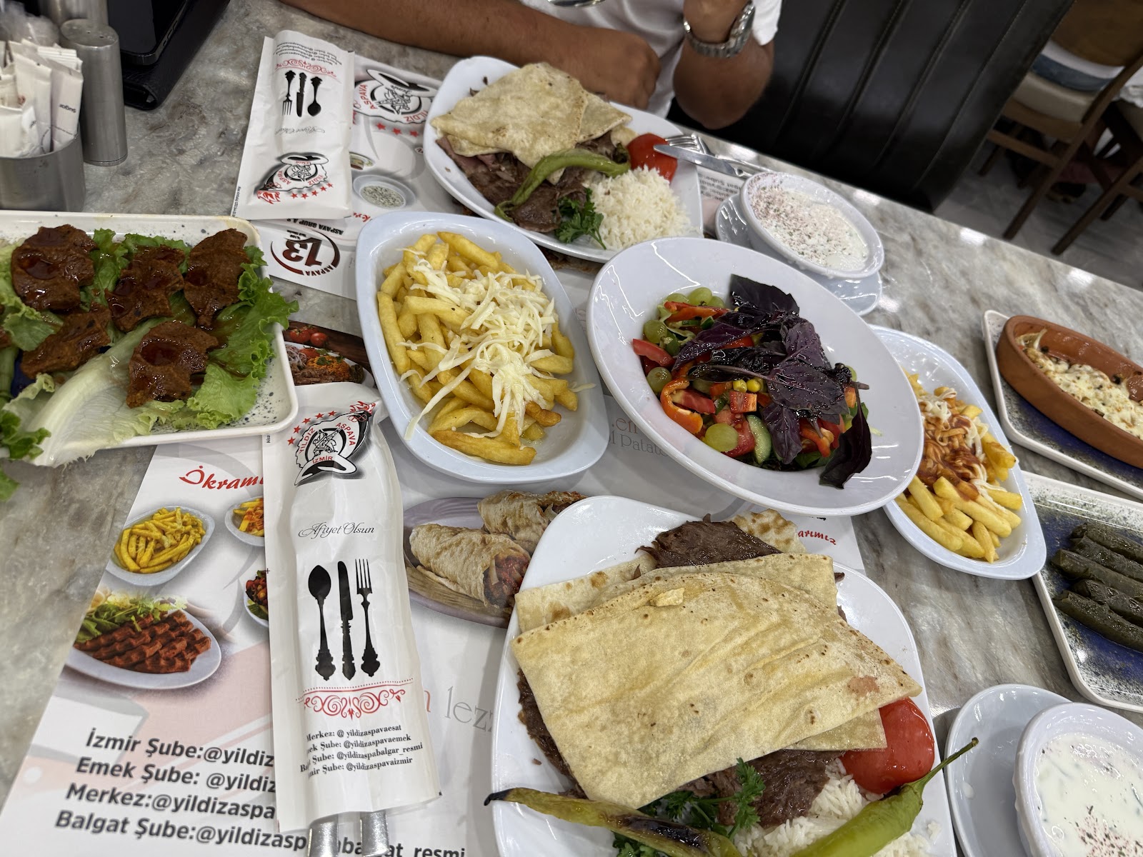 MEŞHUR YILDIZ ASPAVA İZMİR DÖNER VE PİDE SALONU — fotoğraf 10