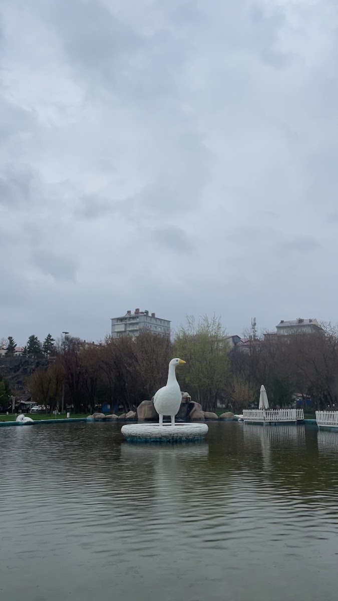 Mesut Yılmaz Dinlenme Parkı — fotoğraf 3