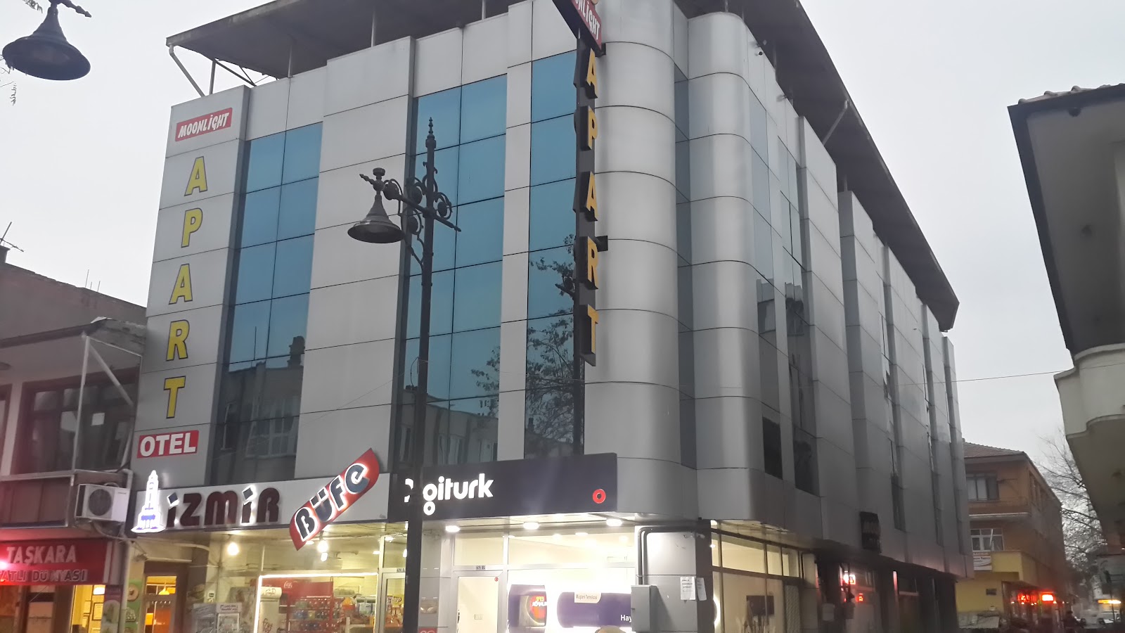 MOONLIGHT — fotoğraf 1