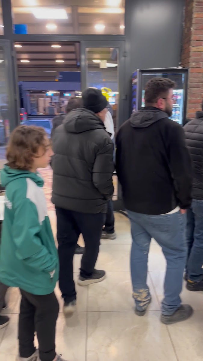 Mr. Chef Döner Şeker Merkez Şube — fotoğraf 7