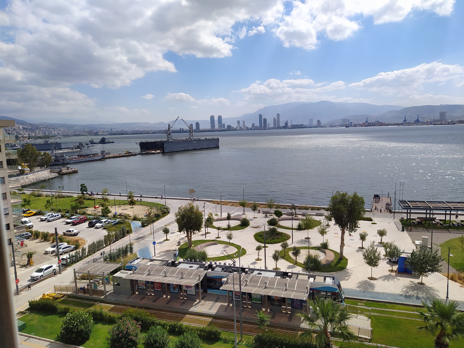 Muammer Aksoy Parkı — fotoğraf 1