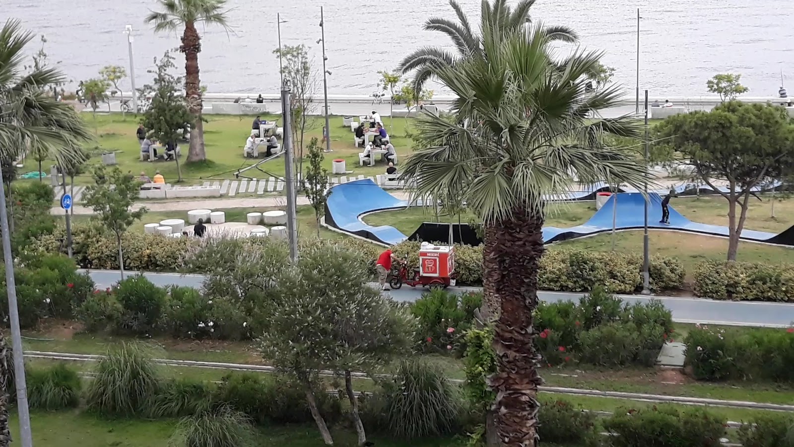 Muammer Aksoy Parkı — fotoğraf 3