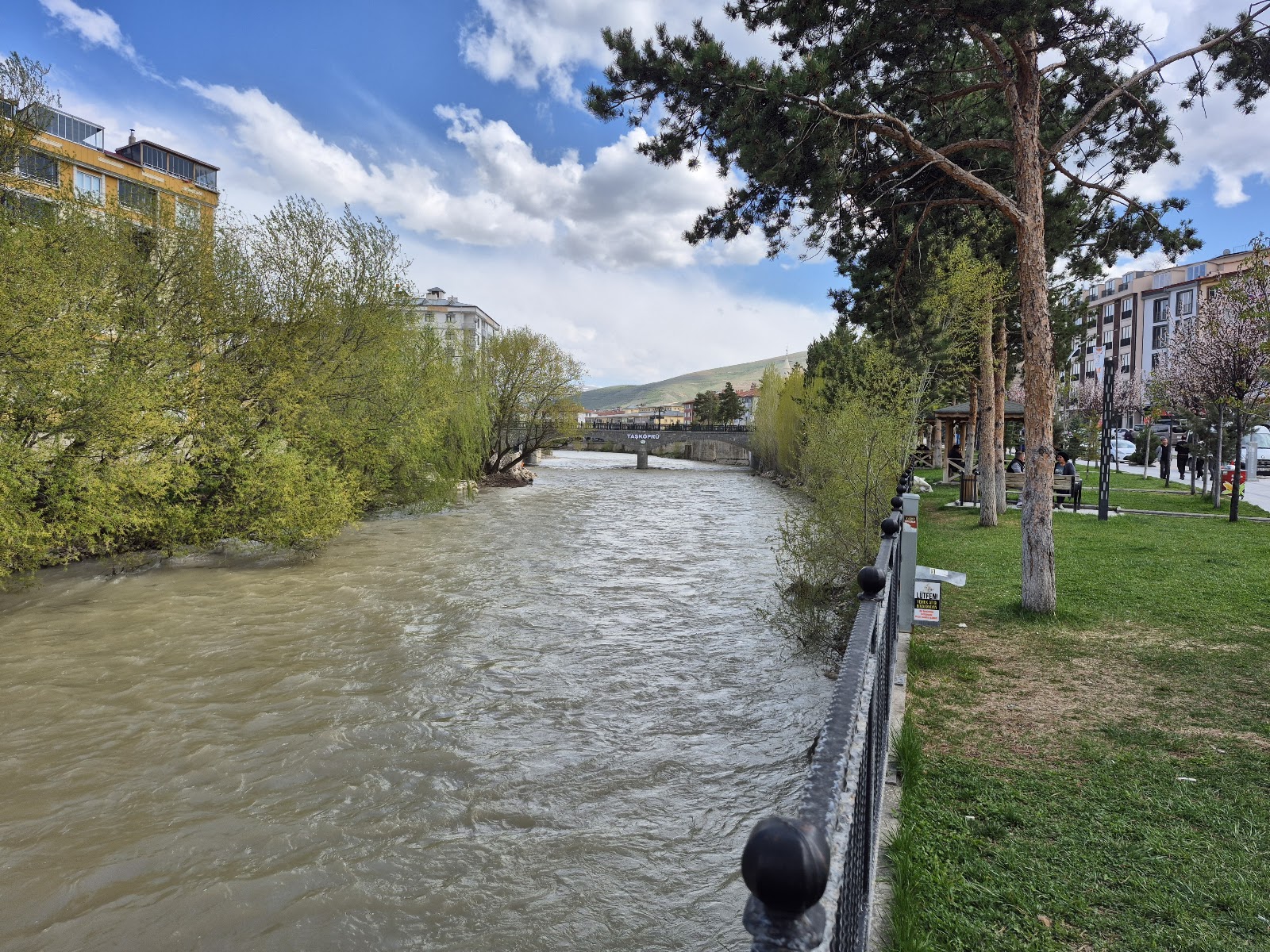 Muhsin Yazıcıoğlu Parkı