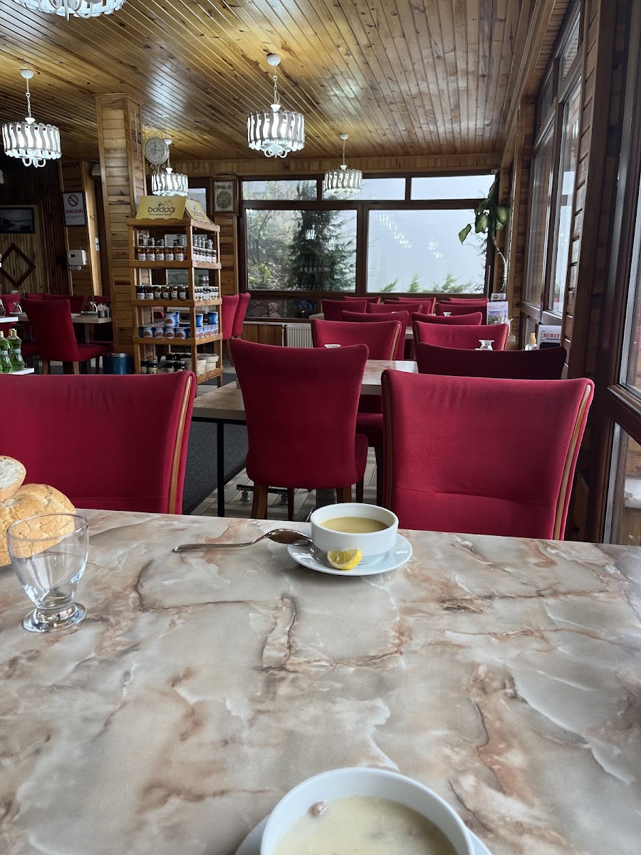 Muratin yeri boludagi karanlikdere et lokantasi — fotoğraf 5