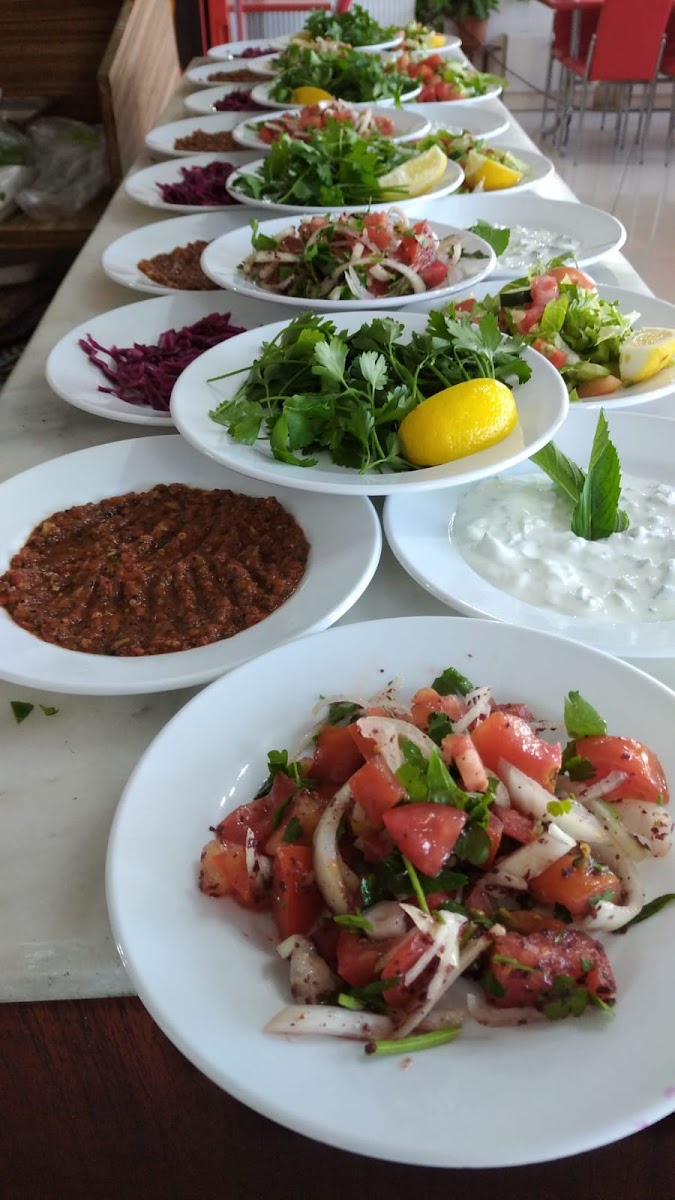 Neriman Usta Konya Mutfağı - Etliekmek Izgara — fotoğraf 8