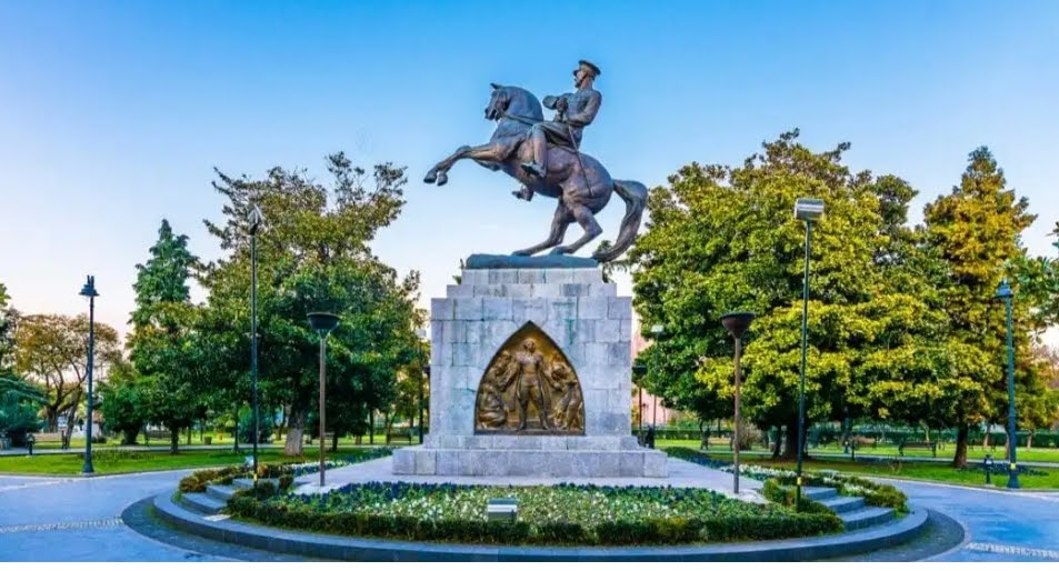 Onur Anıtı — fotoğraf 1