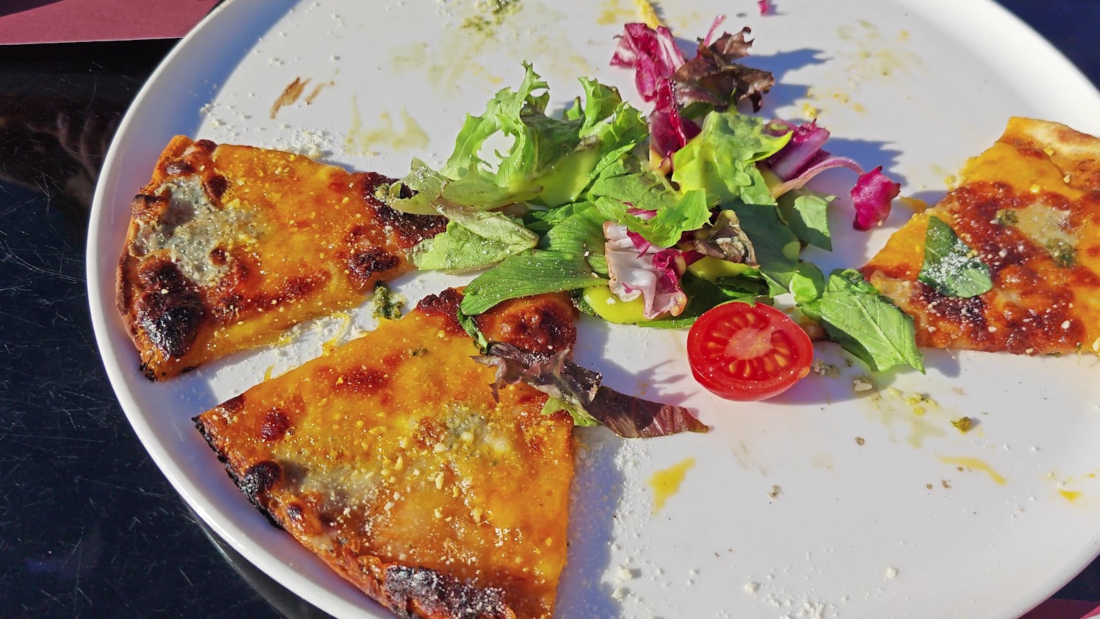 Order Lounge Cafe&Bistro — fotoğraf 3