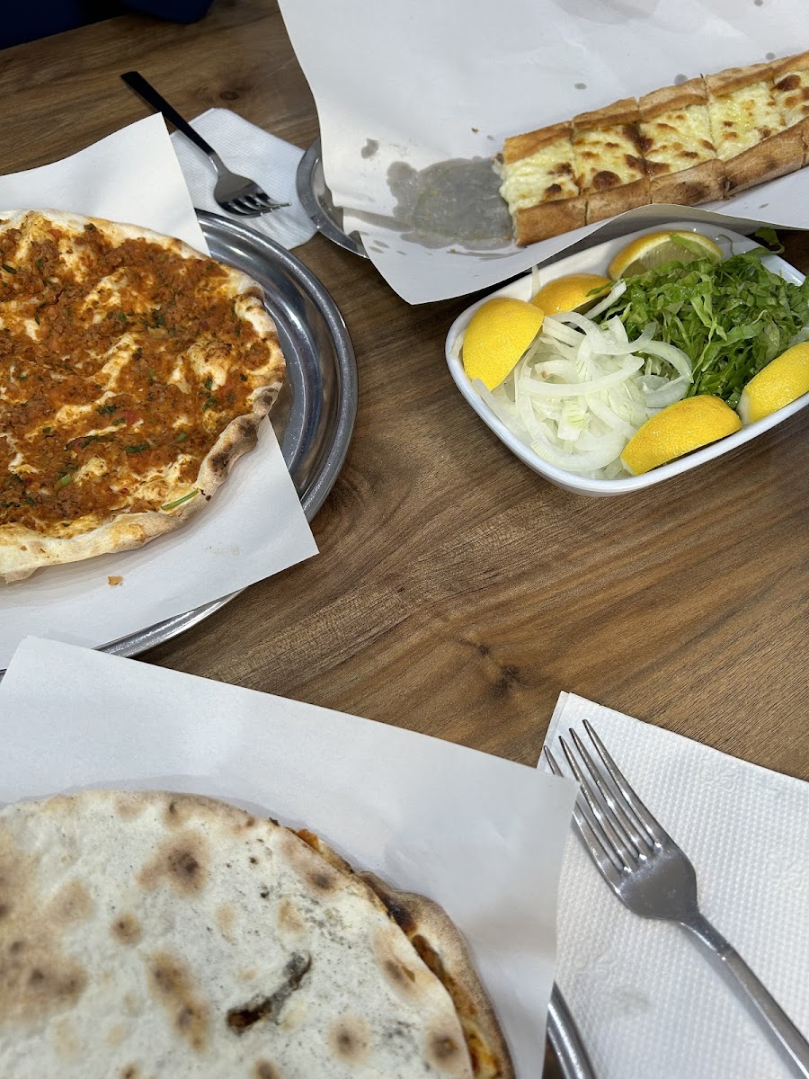 ÖZ BAYBURT PİDE SALONU — fotoğraf 2