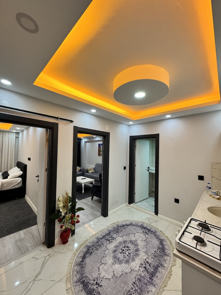 Pamela Suit — fotoğraf 5