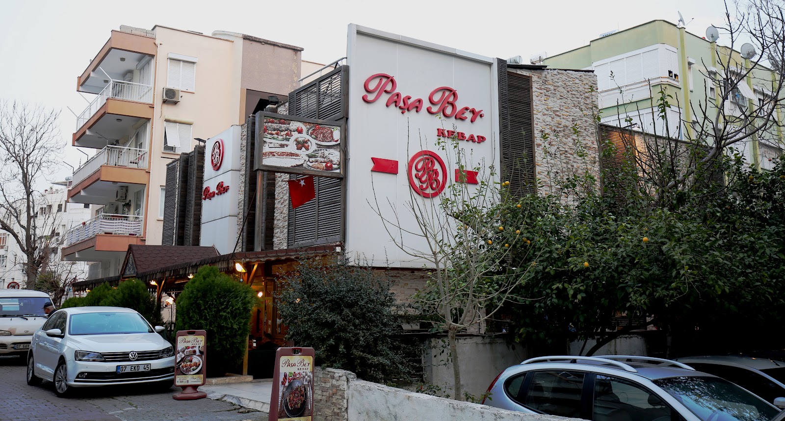 Paşa Bey Kebap - Lahmacun - Antalya — fotoğraf 1