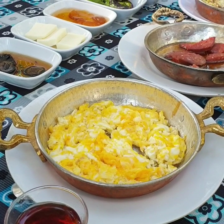 Paşa Kır Bahçesi Van Kahvaltısı — fotoğraf 3