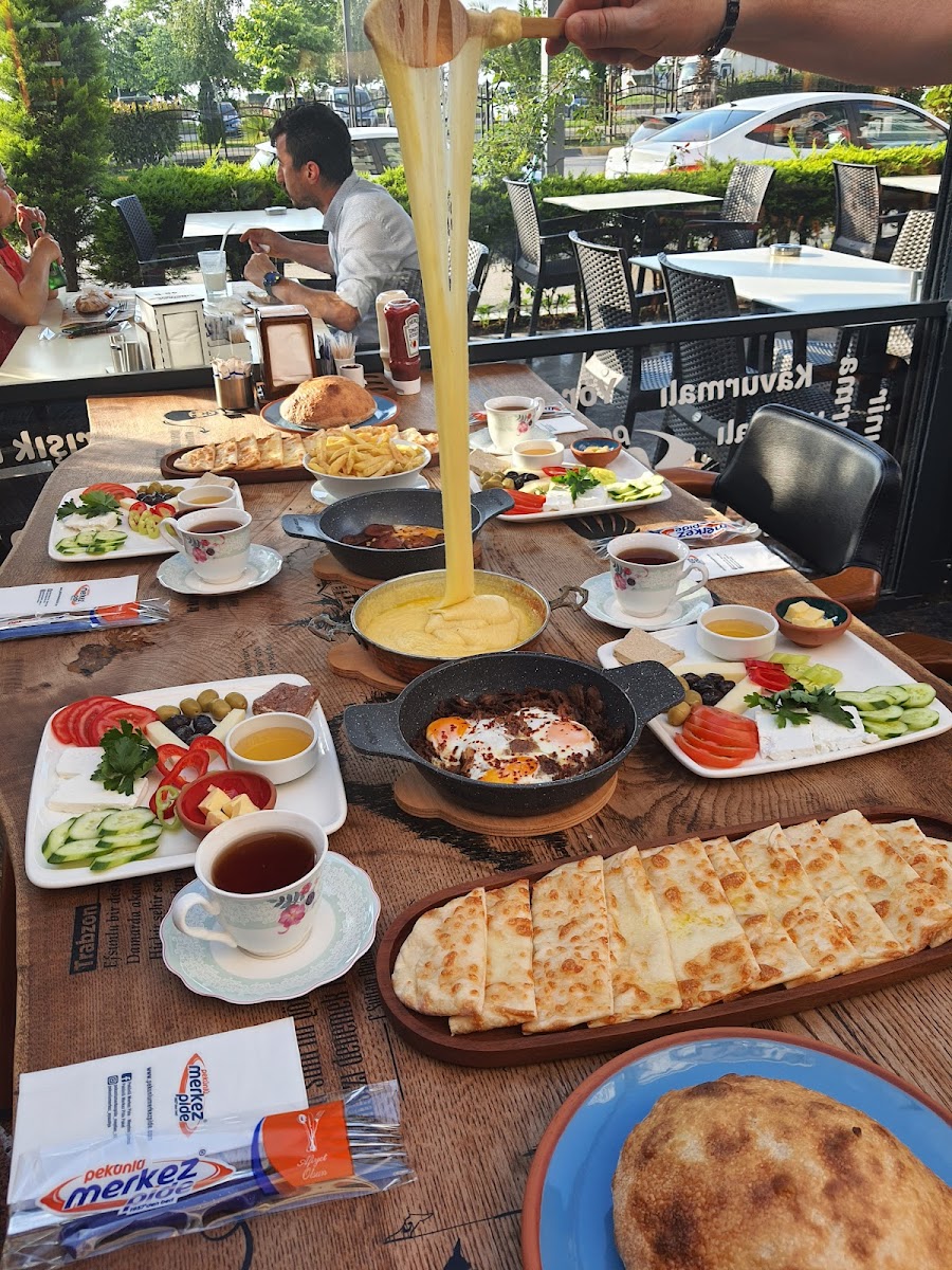 Pekünlü Merkez Pide - Meydan Şb. — fotoğraf 5