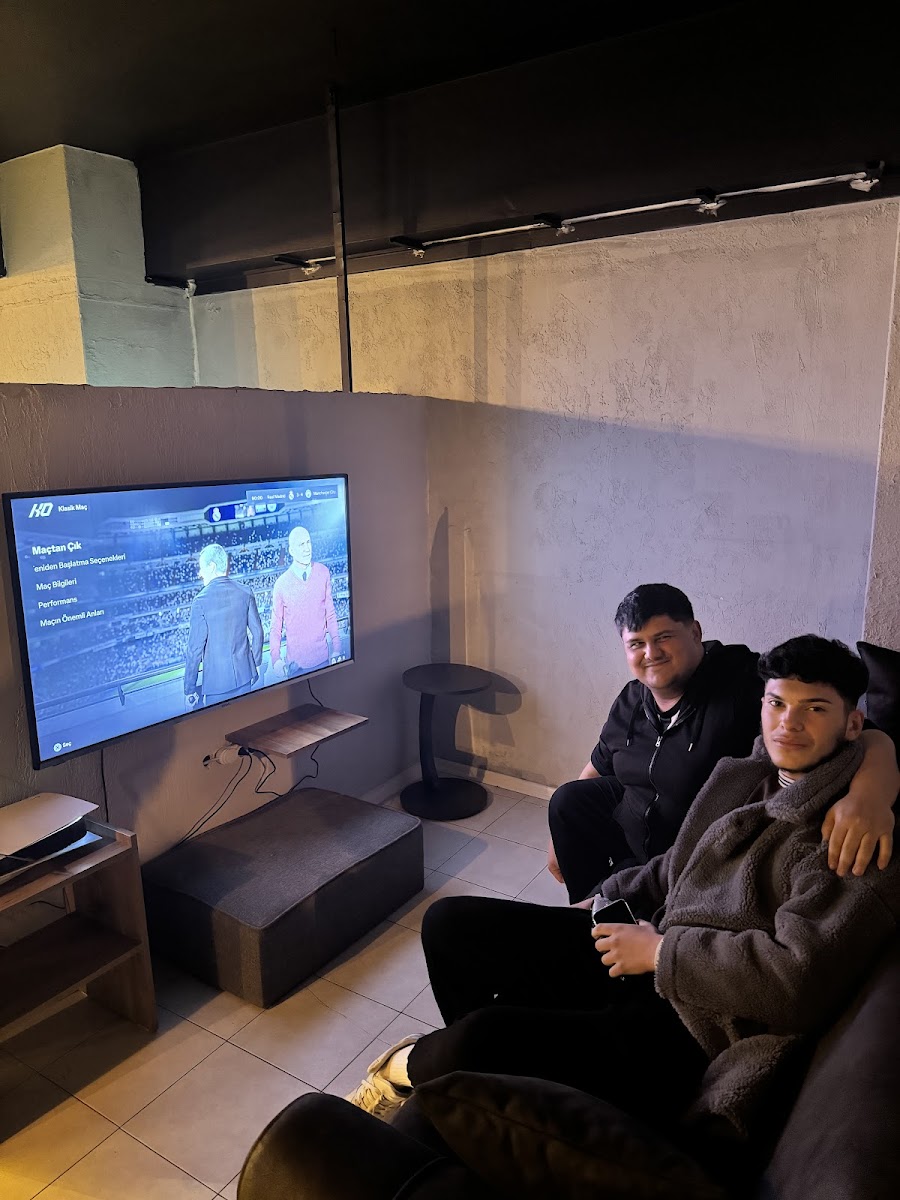 Pes5 Game Cafe (Playstation5 Kafe) — fotoğraf 1