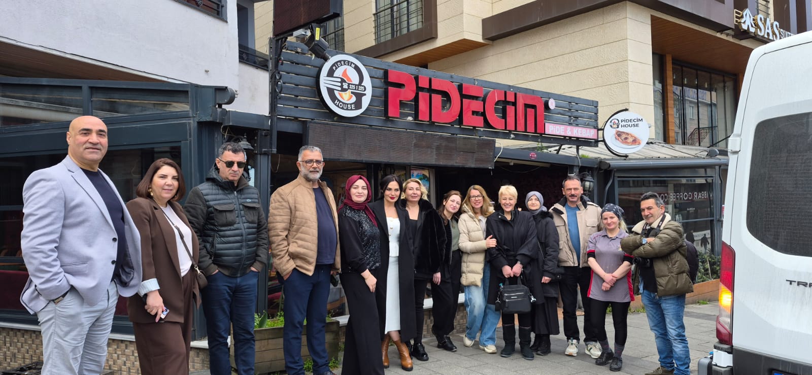 Pidecim Resturant ve İstasyon ocakbasi — fotoğraf 2
