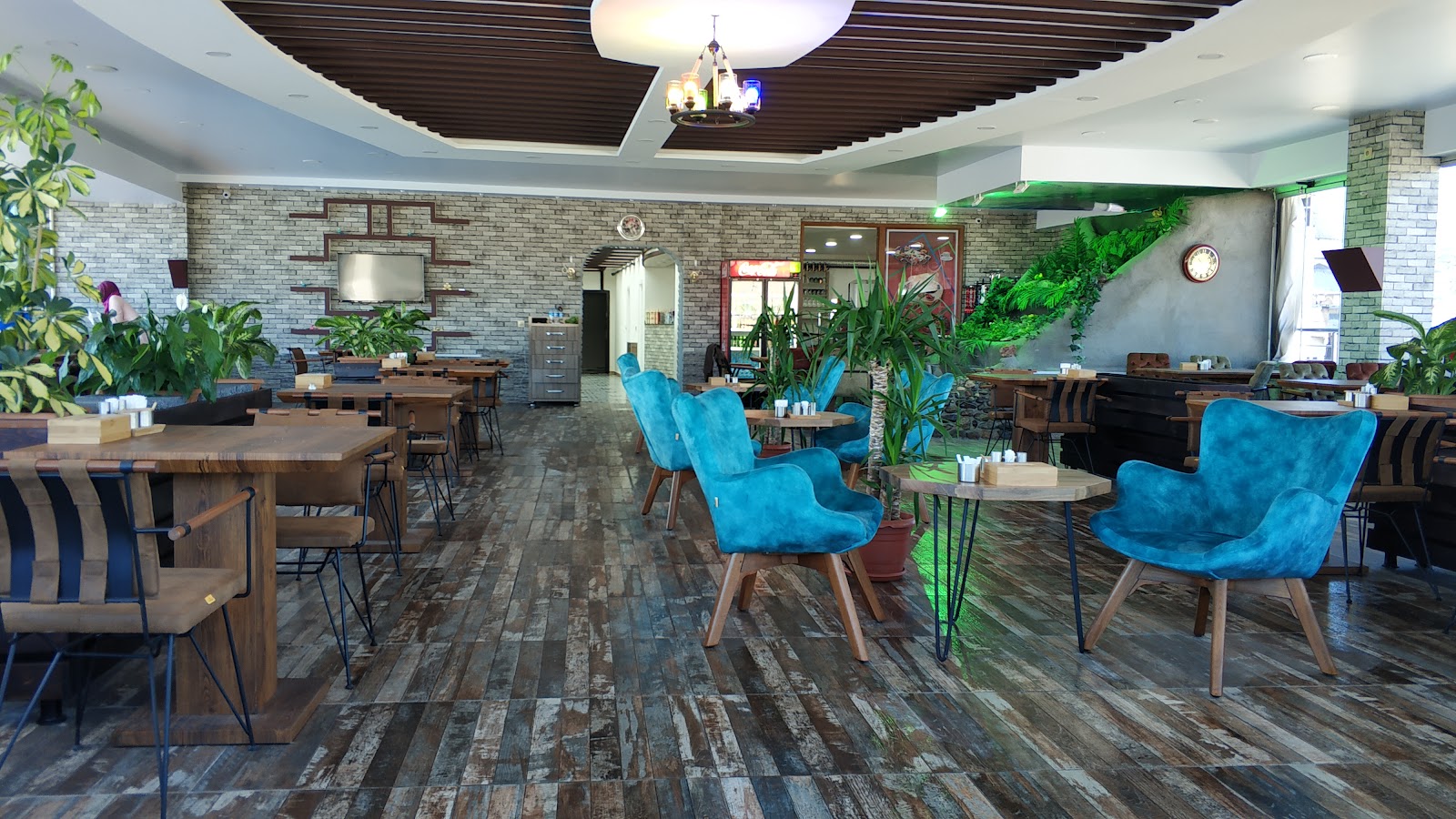 Bingöl: Cafe, künefe ve alabalık