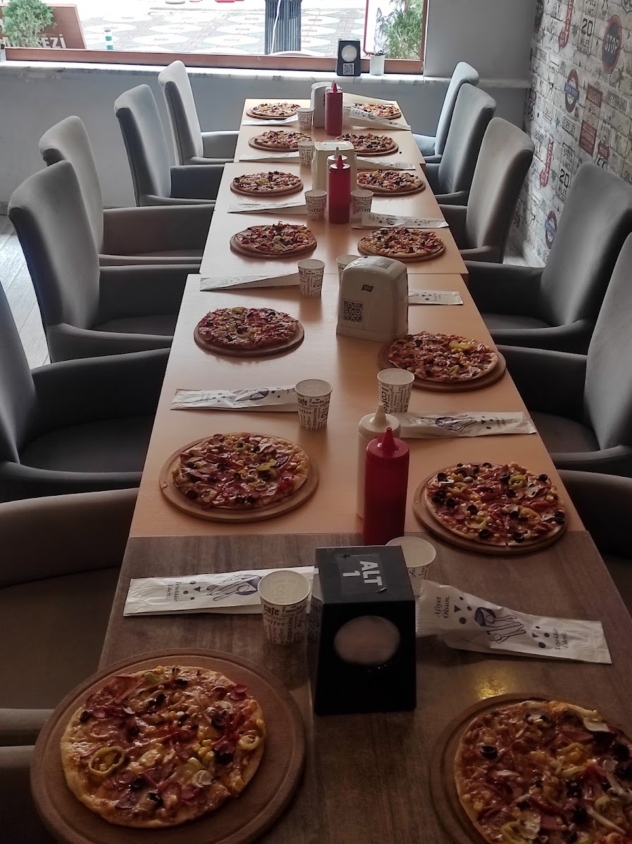 Pizza City 08 cafe restorant — fotoğraf 3