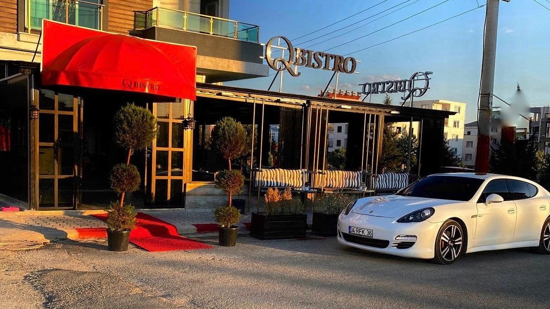 Q BİSTRO — fotoğraf 1
