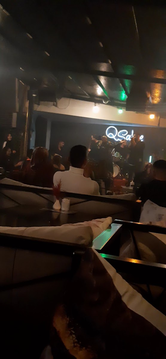 Q BİSTRO — fotoğraf 3