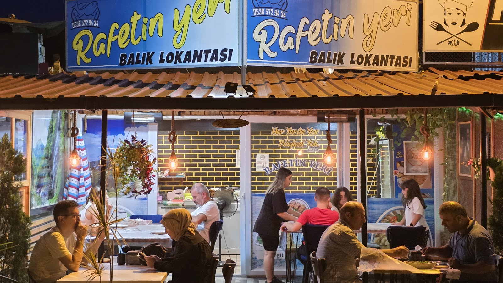 Rafet'in Yeri Balık Lokantası — fotoğraf 1