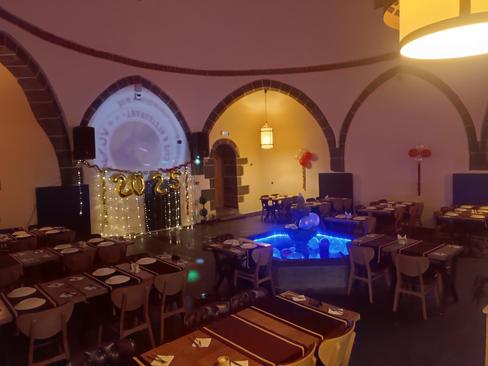 Raskolnikov Cafe Restaurant — fotoğraf 1