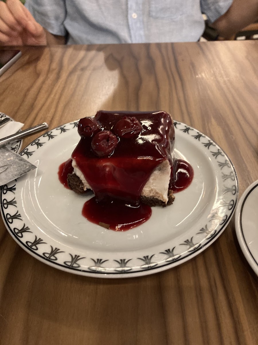 Reyhan pastanesi - Alsancak — fotoğraf 10