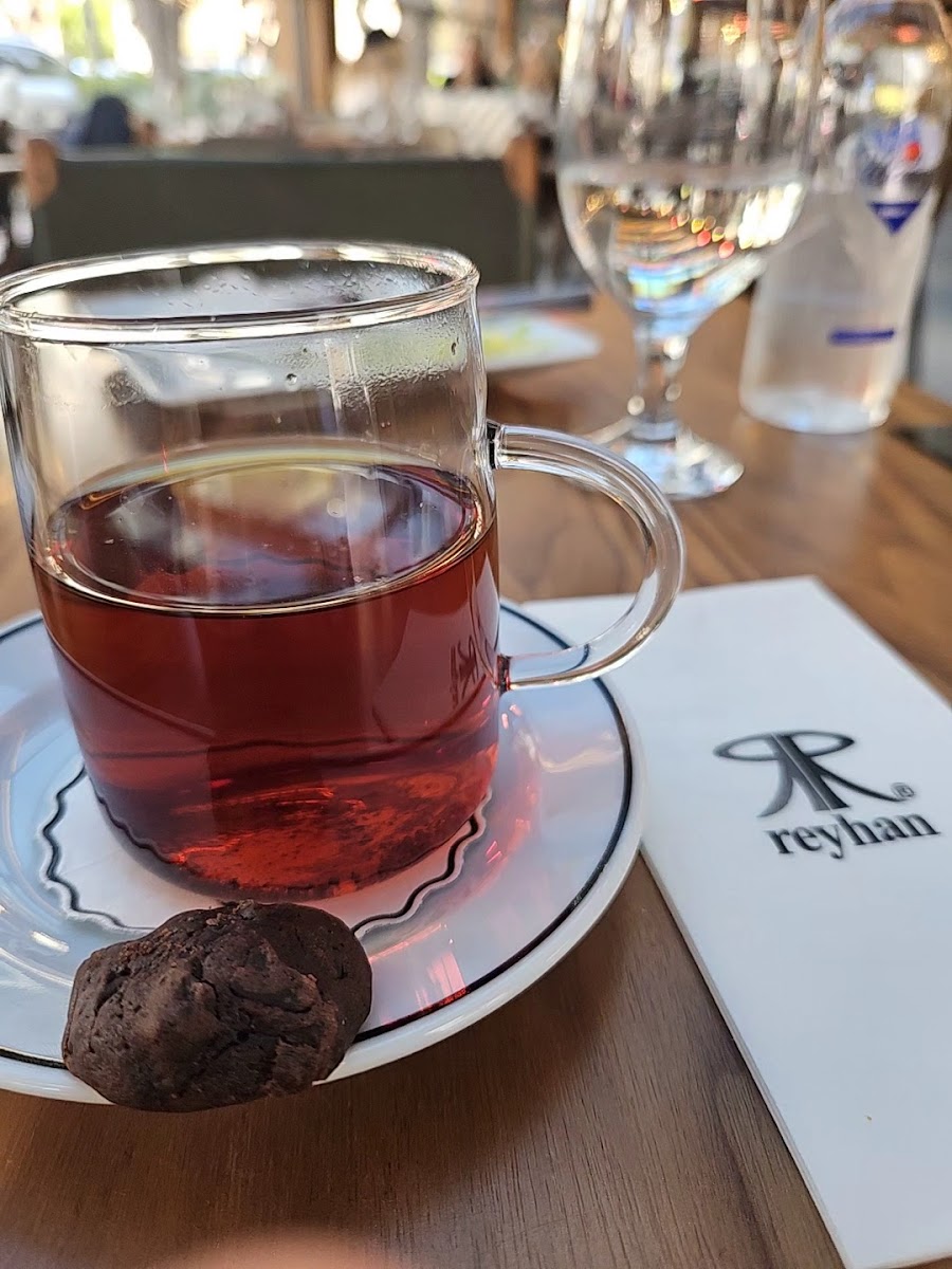 Reyhan pastanesi - Alsancak — fotoğraf 3