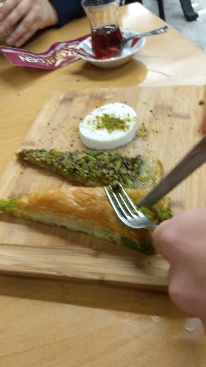 Sabri’den tantuni kokoreç — fotoğraf 3