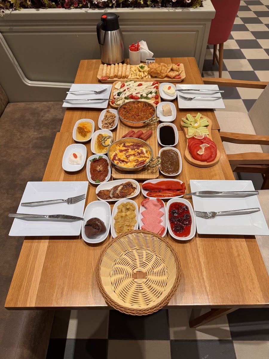 Şah İskender Restaurant ve Şah Künefe — fotoğraf 10