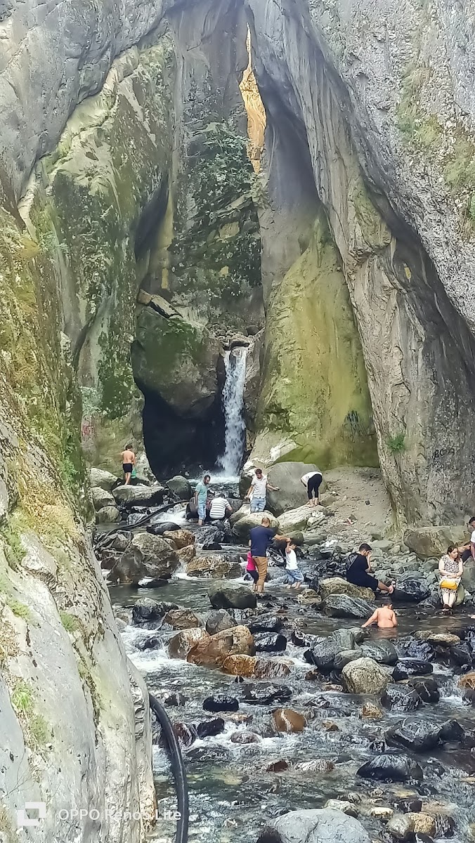 Saitabat Şelalesi — fotoğraf 1