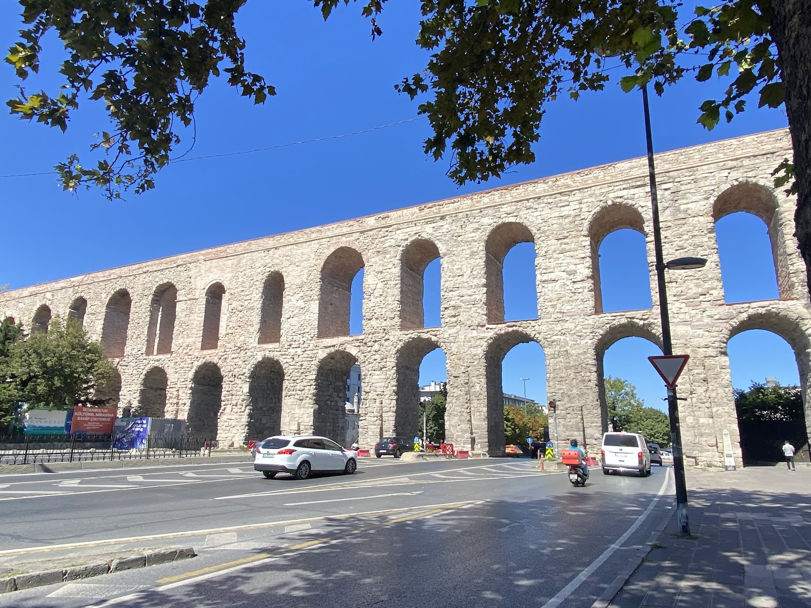 Saraçhane Parkı — fotoğraf 1