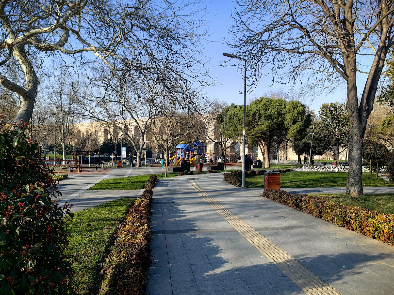 Saraçhane Parkı — fotoğraf 4