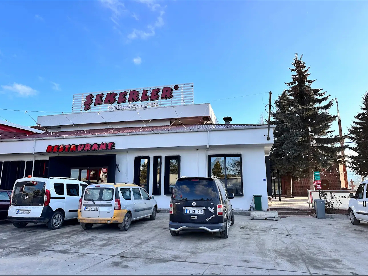 Şekerler Restorant — fotoğraf 1