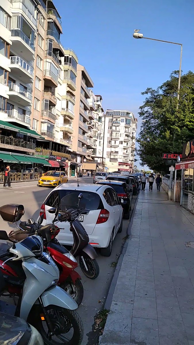 Şen Cafe & Bistro Şen Pastaneleri 1925 — fotoğraf 3