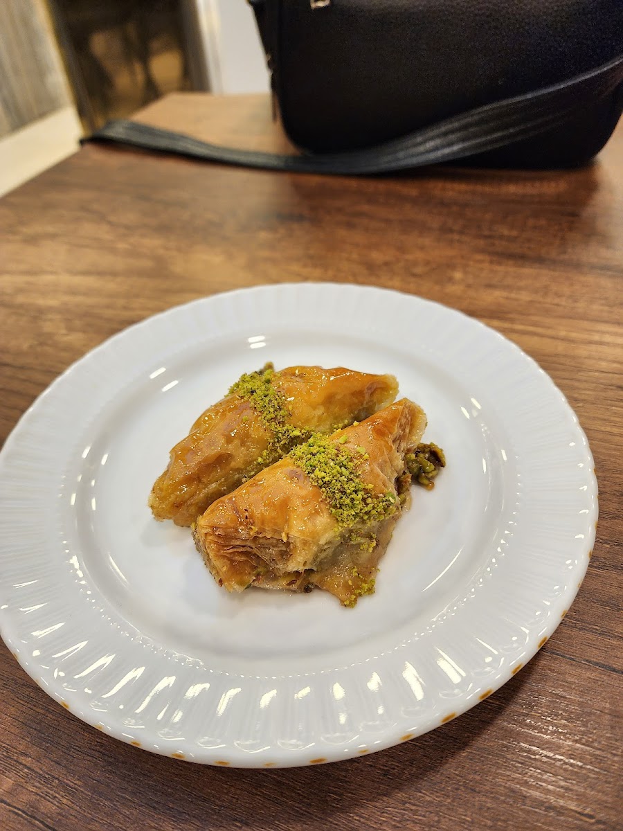 Serdar Usta Tatlıcısı — fotoğraf 2