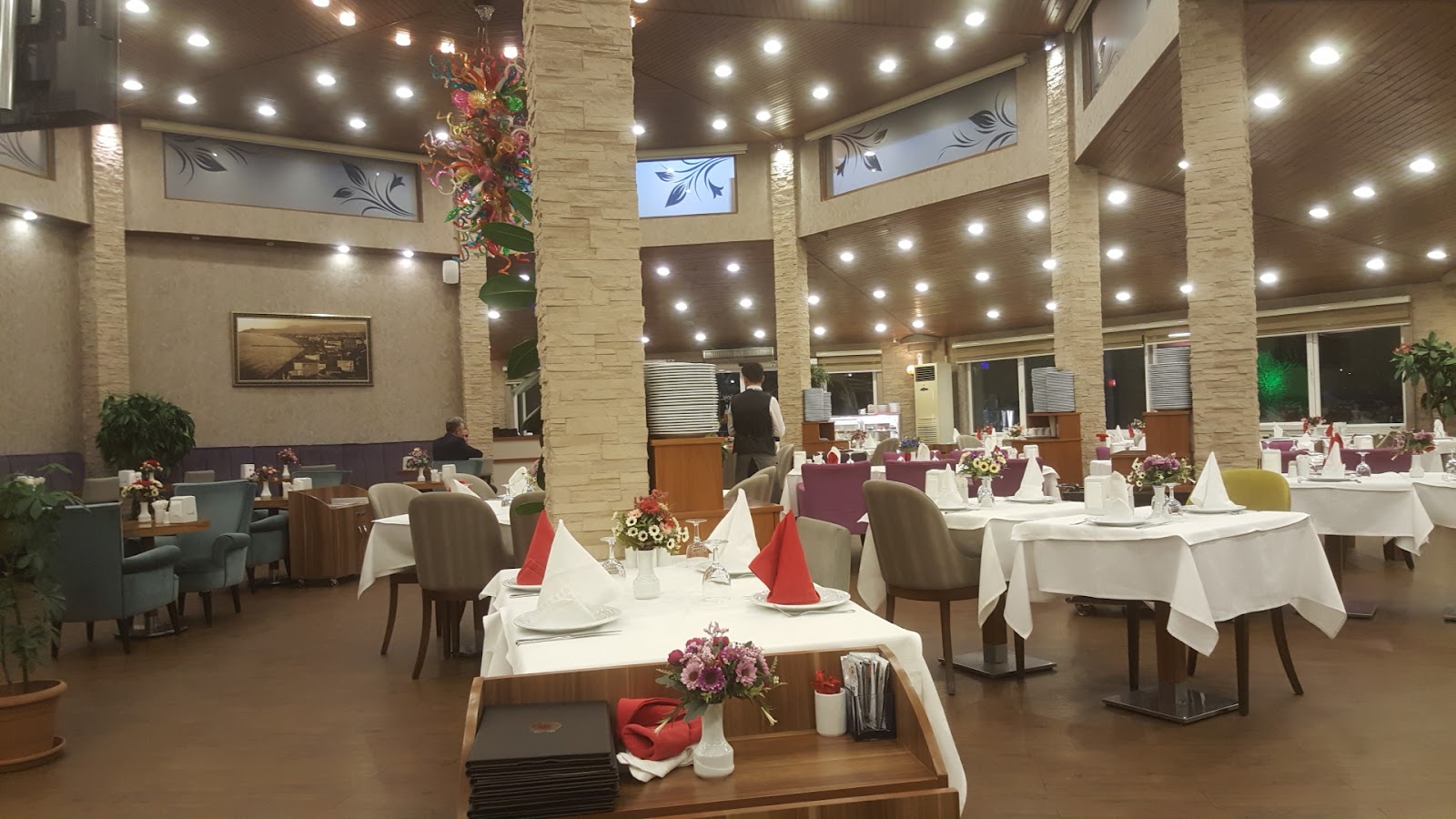 Sevgi Cafe — fotoğraf 1