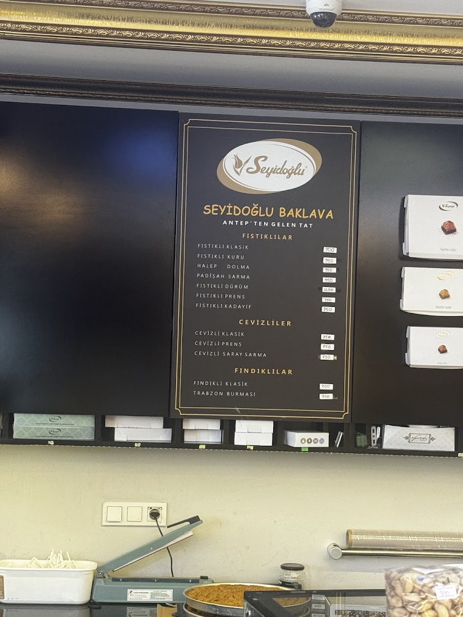 Seyidoğlu Baklava Lokum Trabzon بقلاوة و حلقوم — fotoğraf 4