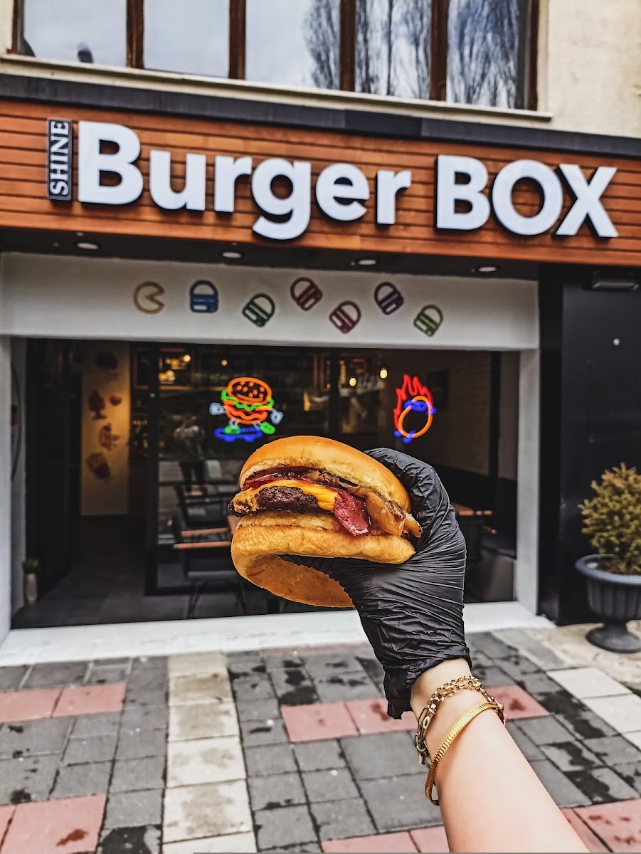 Shine Burger Box — fotoğraf 1