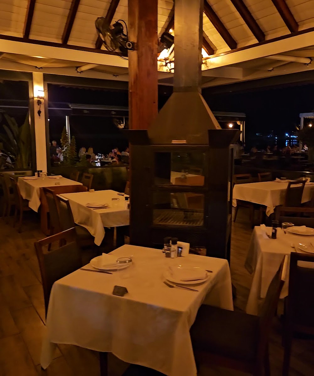 Ship Inn Marina Restaurant — fotoğraf 3