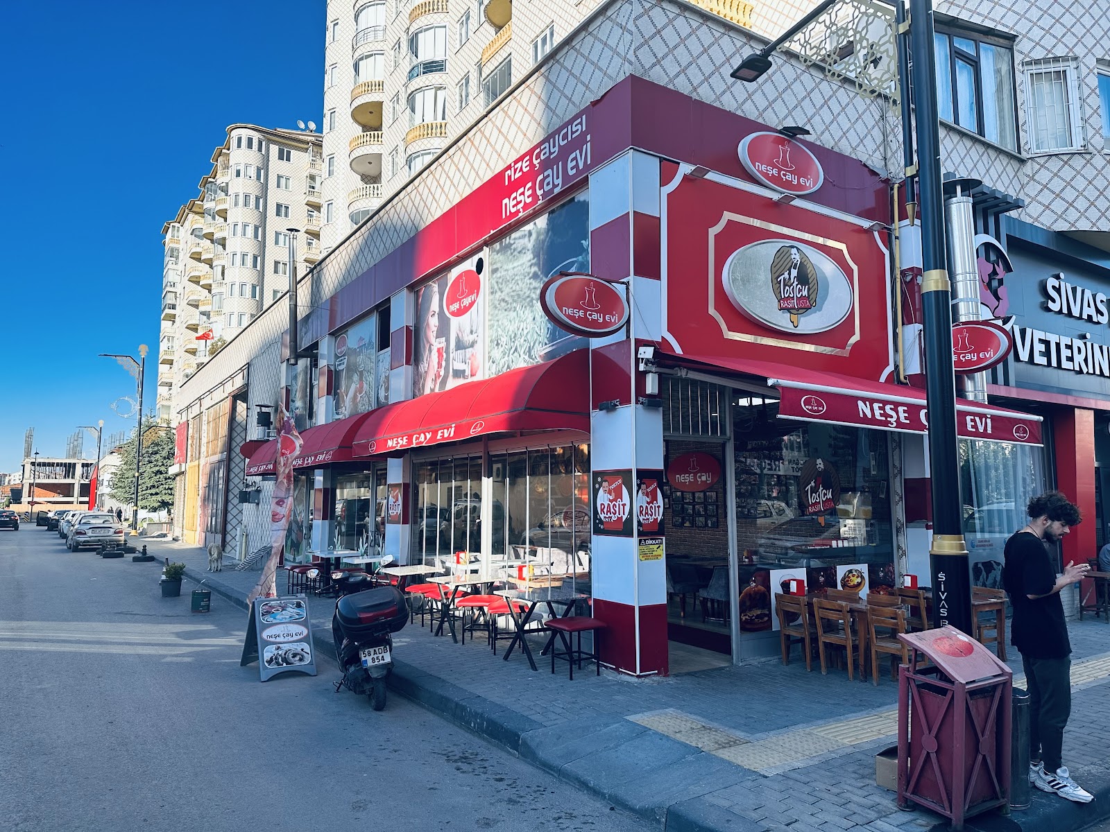 Sivas Meşhur Tostçu Raşit Usta — fotoğraf 1