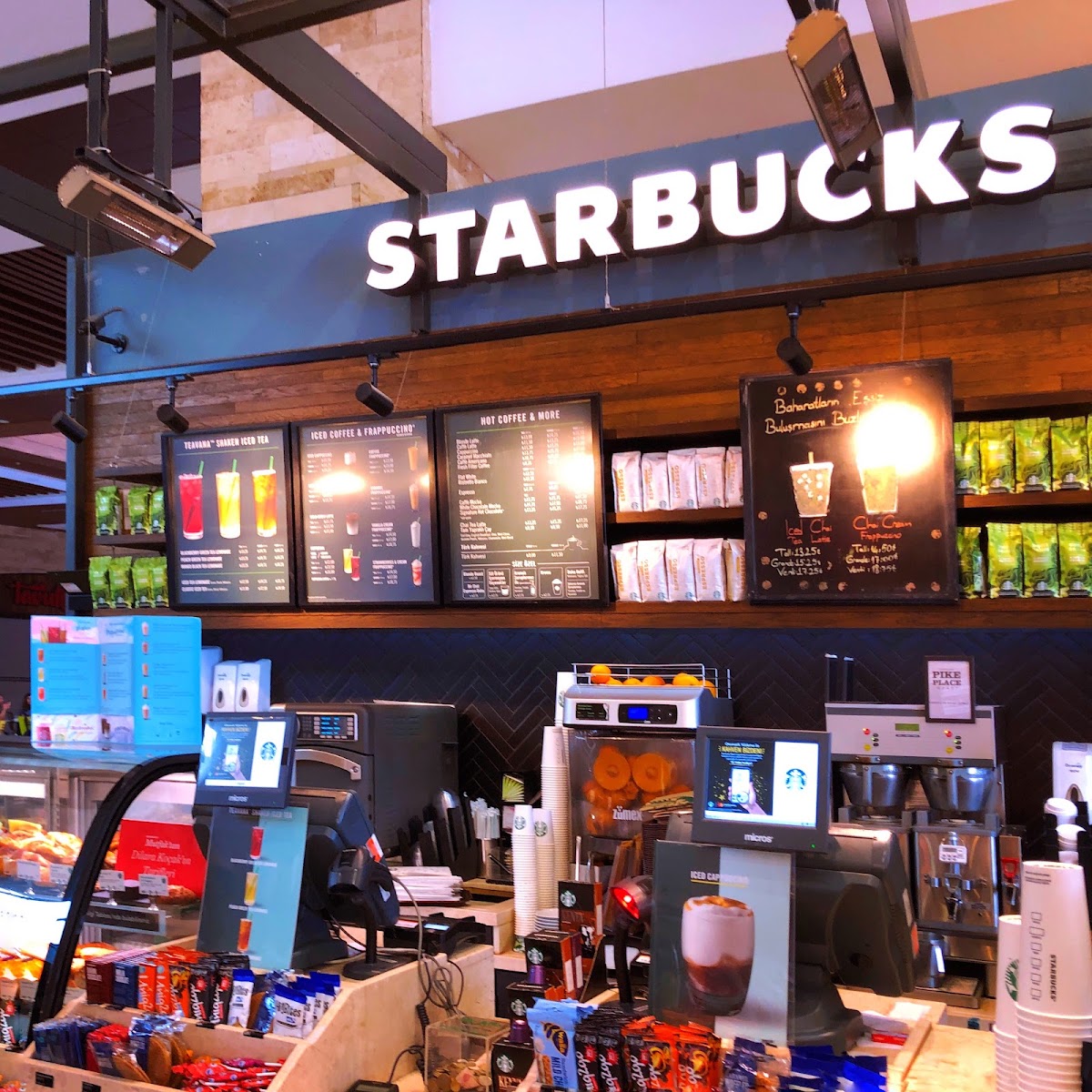 Starbucks Coffee Highway Outlet — fotoğraf 1