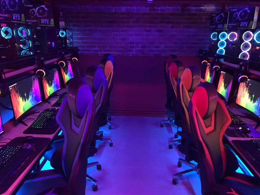 Sunrise E-spor internet cafe — fotoğraf 1