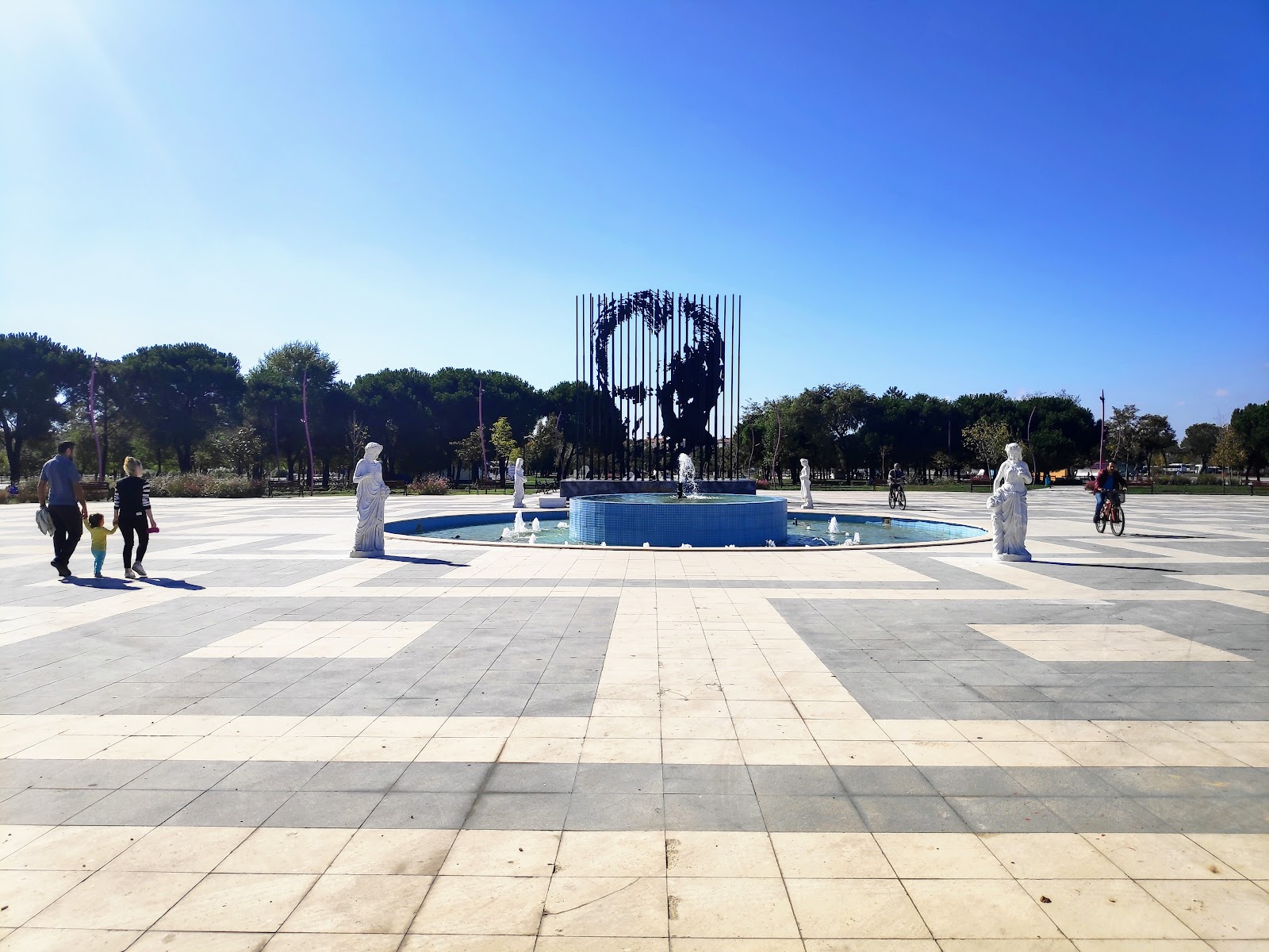 T.C. Tekirdağ Büyükşehir Belediyesi Çorlu Cumhuriyet Parkı — fotoğraf 1