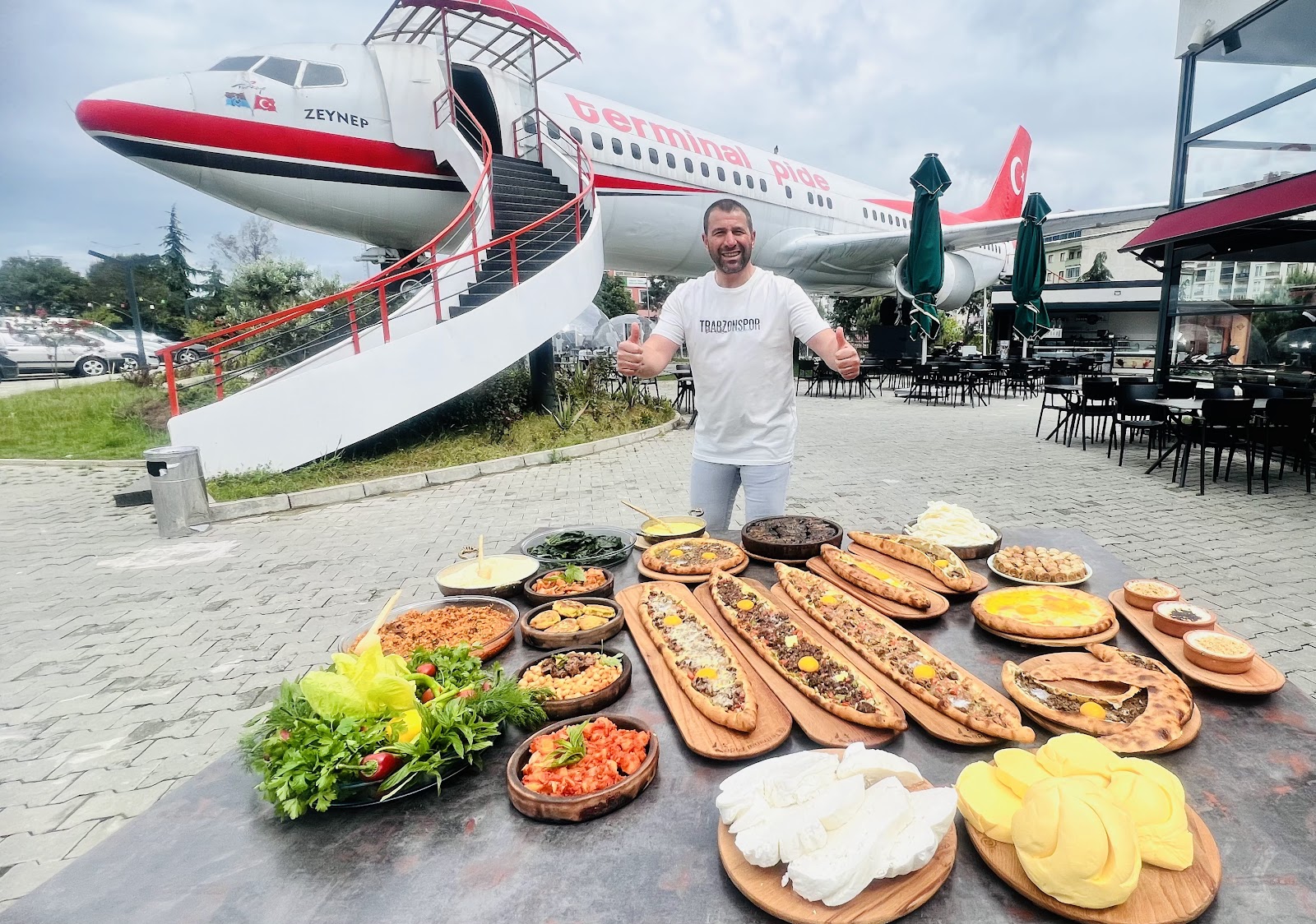 Terminal Pide Uçak Cafe Restaurant — fotoğraf 5