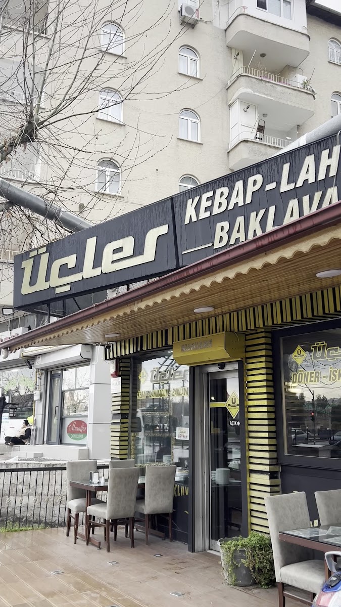 Üçler Kebap Lahmacun — fotoğraf 3