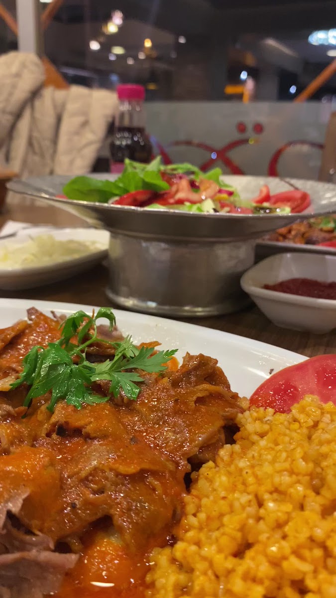 Üçler Kebap Salonu — fotoğraf 3