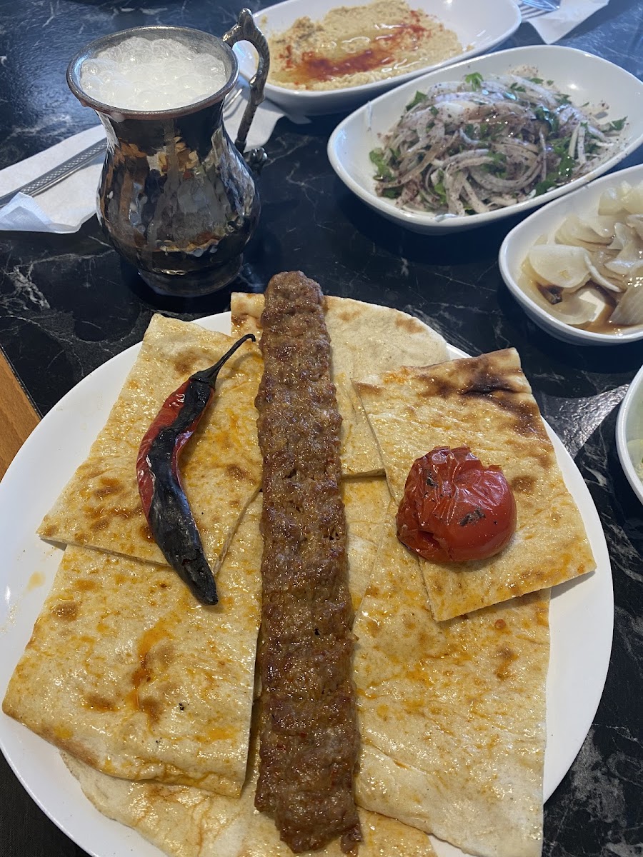 Uğur Kebap Lahmacun ve Pide Salonu — fotoğraf 4
